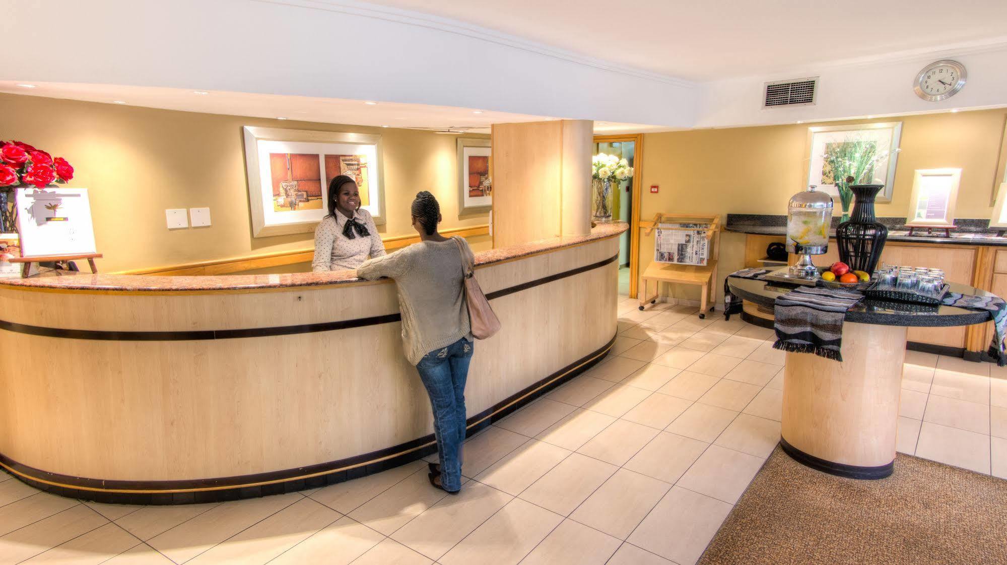 Road Lodge Durban Esterno foto